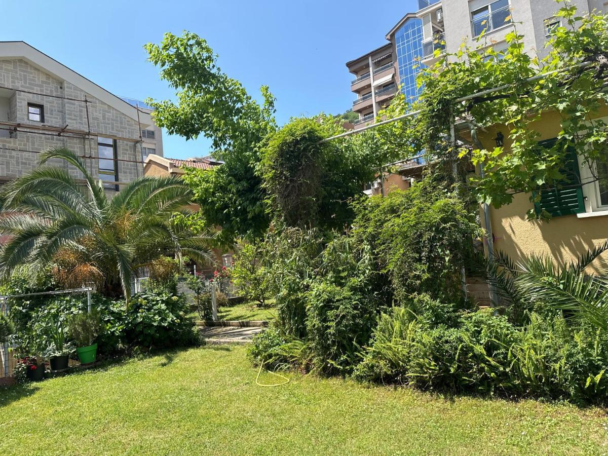 Holiday Home Vesna Budva Exterior photo